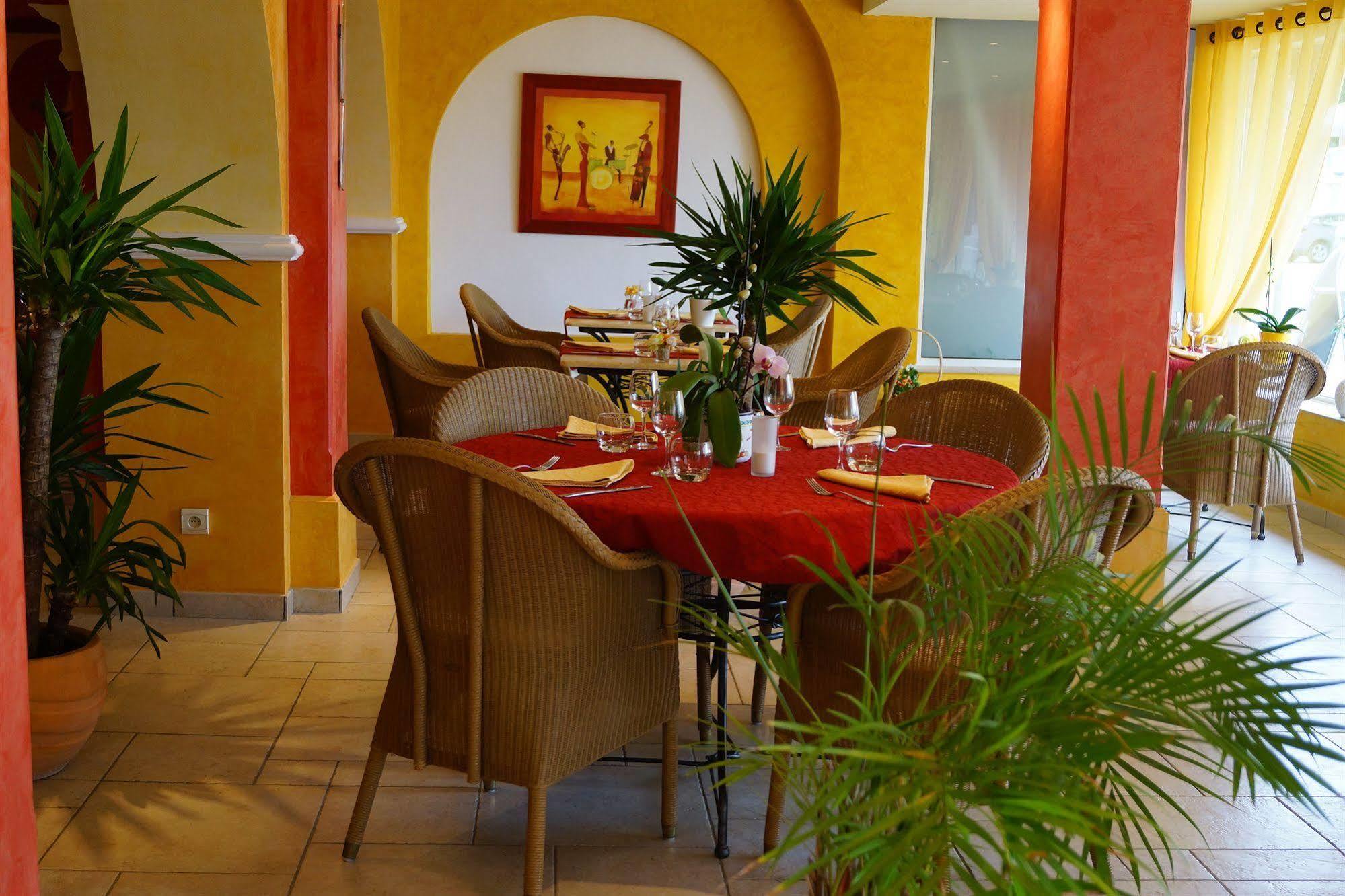 סן-מקסים Hotel & Spa La Villa מראה חיצוני תמונה